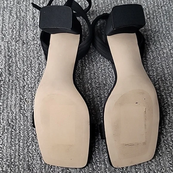 Steve Madden Black Strappy Heels - Picture 13 of 13